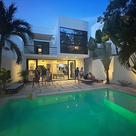 Wonderful Tropical Home 3Br, Garden, Private Pool. 툴룸 외부 사진