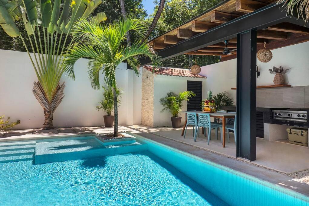 Wonderful Tropical Home 3Br, Garden, Private Pool. 툴룸 외부 사진